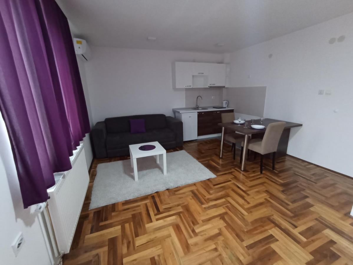 Sunny Apartment Ni Exterior foto