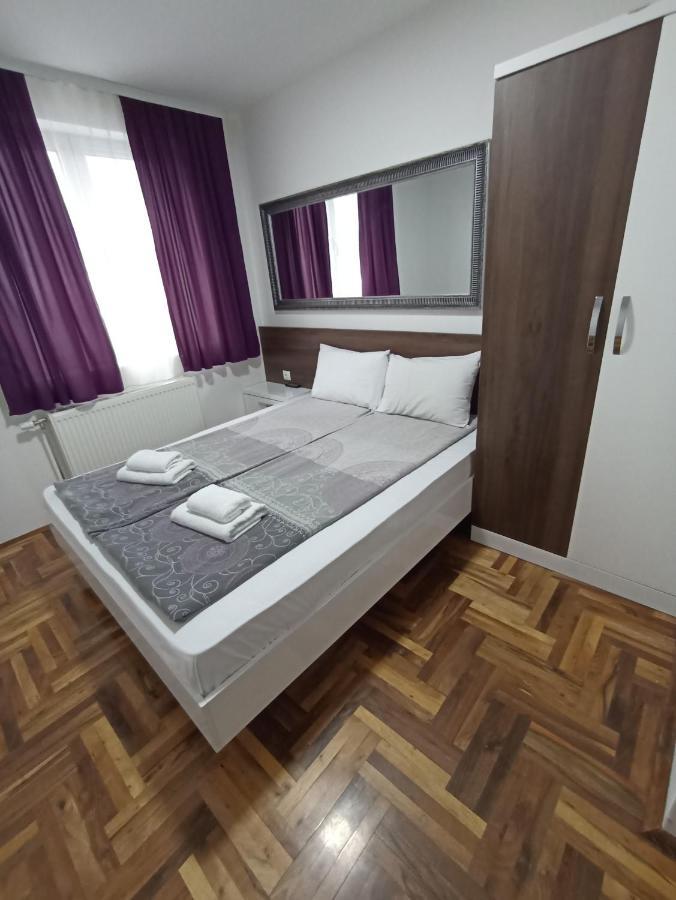 Sunny Apartment Ni Exterior foto